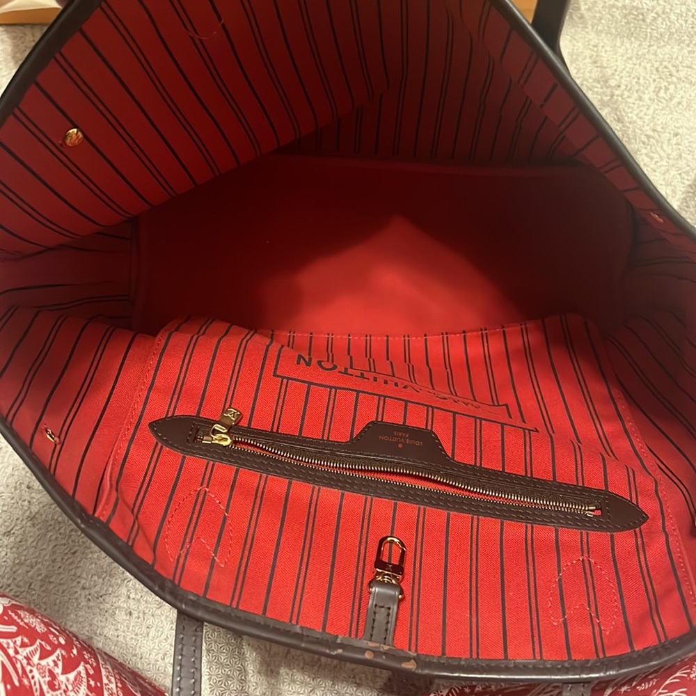 Louis Vuitton Neverfull MM - Picture 14 of 14